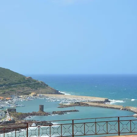 דירה Miramare 22 קאסטלסארדו