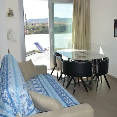 Miramare 22 *