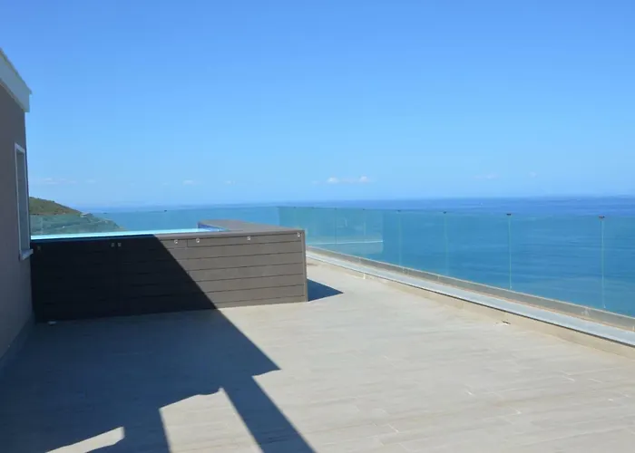 Apartment Miramare 22 *